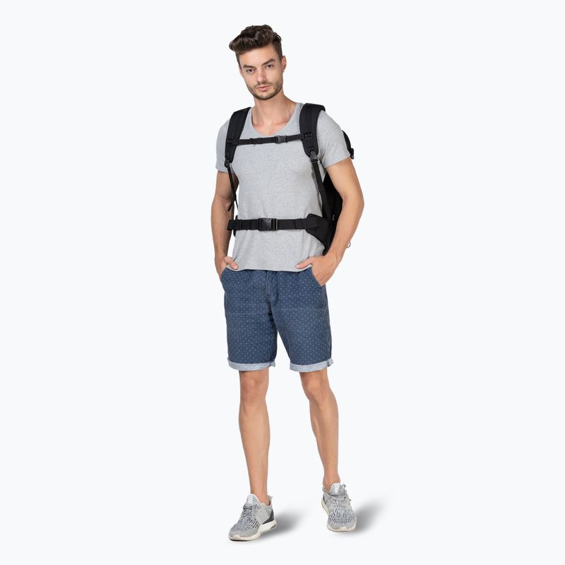 CabinZero Classic Pro 42 l absolútne čierny turistický batoh 12