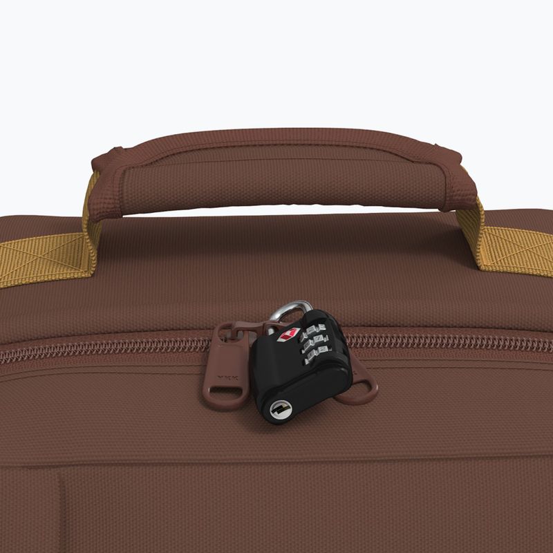 CabinZero Classic 44 l belgian chocolate turistický batoh 8
