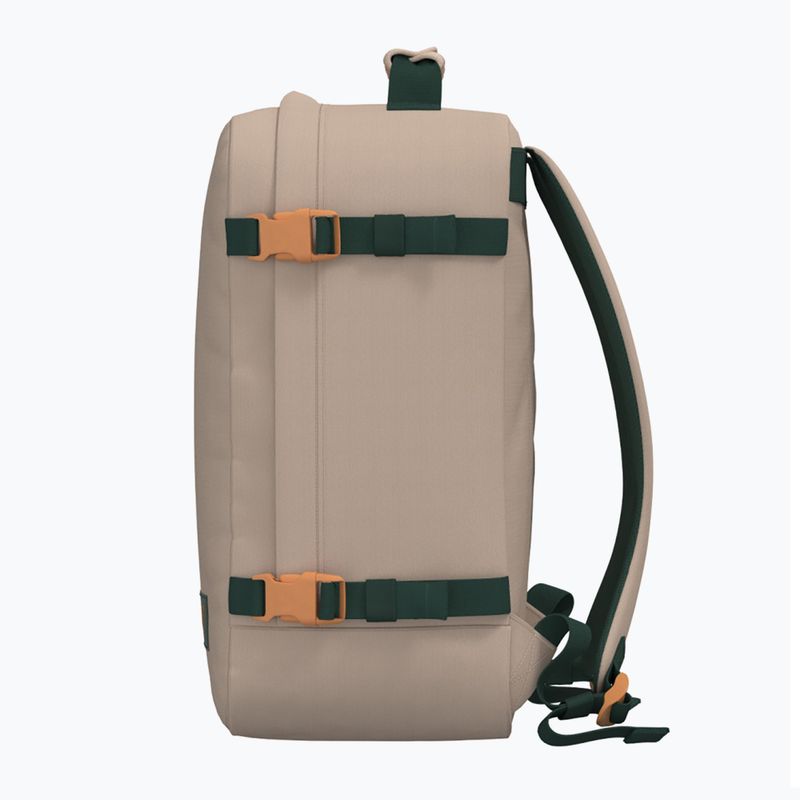 CabinZero Classic 36 l cebu sands turistický batoh 6