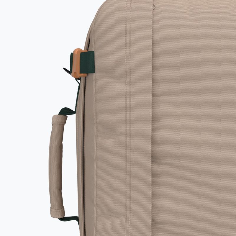 Cestovný batoh CabinZero Classic 36 l cebu sands 10
