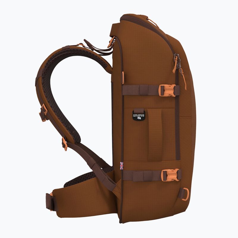 Cestovný batoh CabinZero Adventure 42 l saigon coffee 5