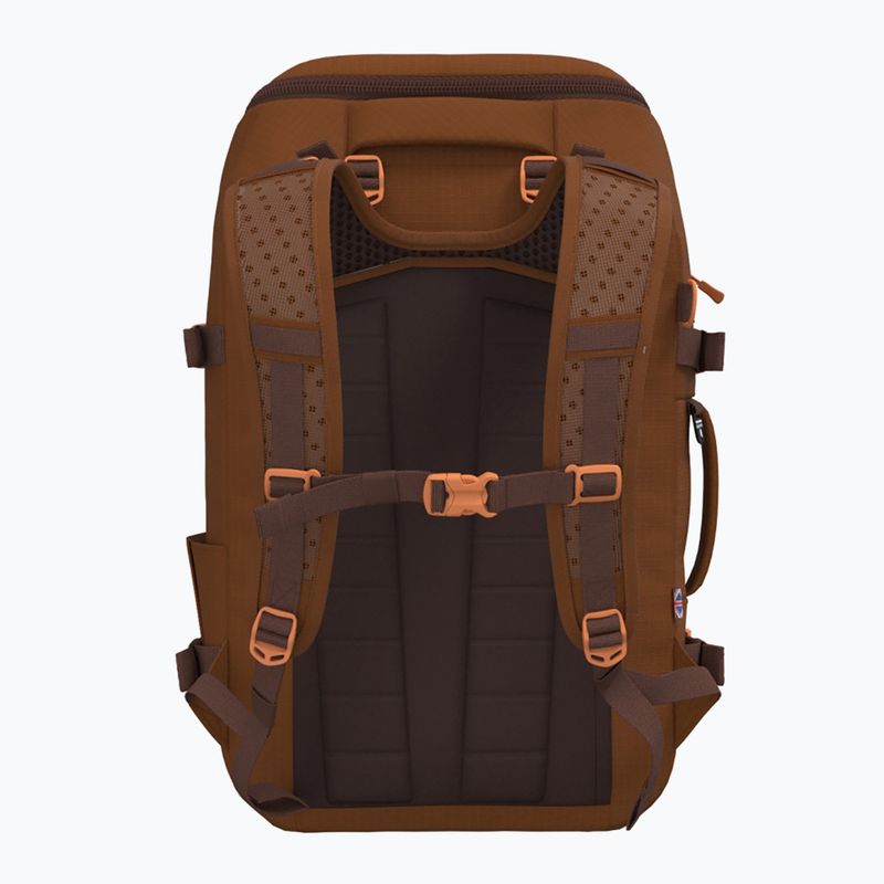 CabinZero Adventure Pro 32 l saigon coffee turistický batoh 3