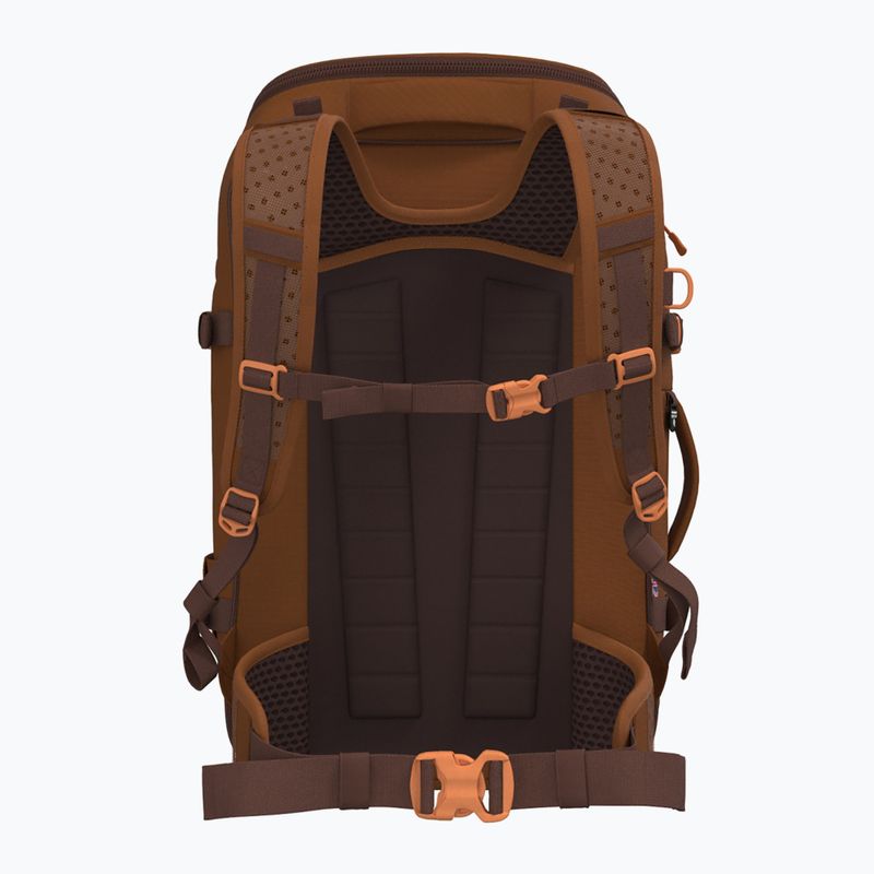 Cestovný batoh CabinZero Adventure Pro 42 l saigon coffee 3
