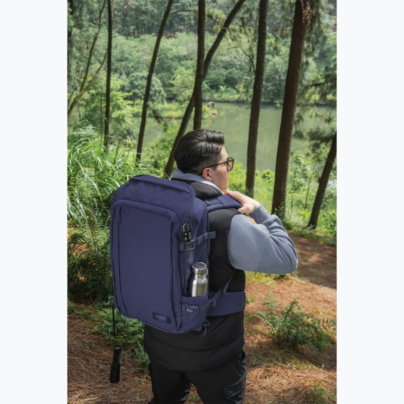 Turistický batoh CabinZero Adventure Pro 42 l galaxy 14