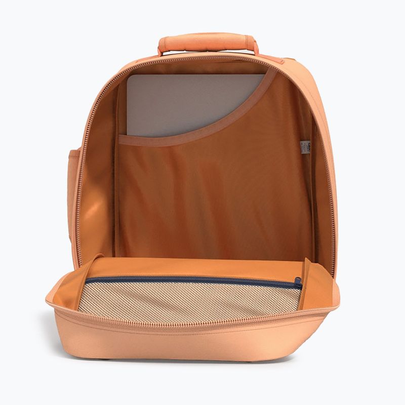 Cestovný batoh CabinZero Classic 28 l slnečný deň 11