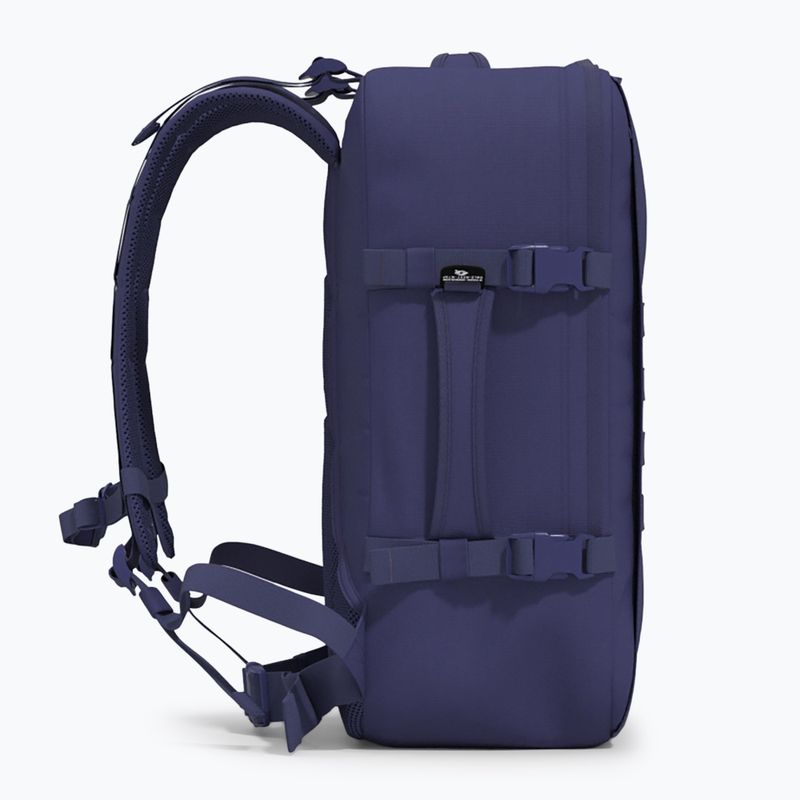CabinZero Military 44 l turistický batoh galaxy blue 4