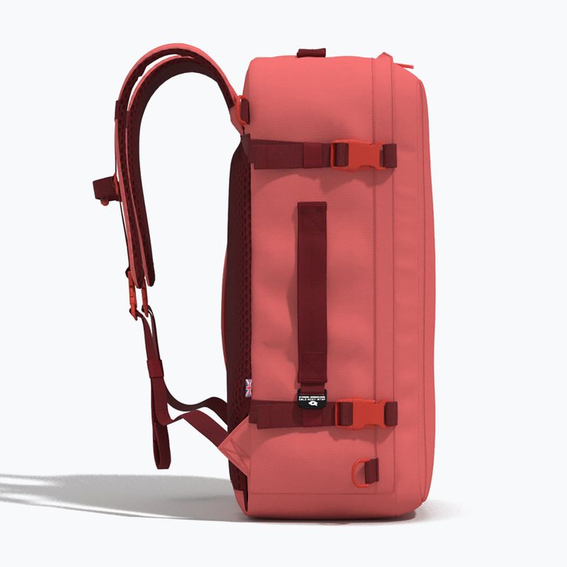 CabinZero Classic Plus 42 l peach valley turistický batoh 5