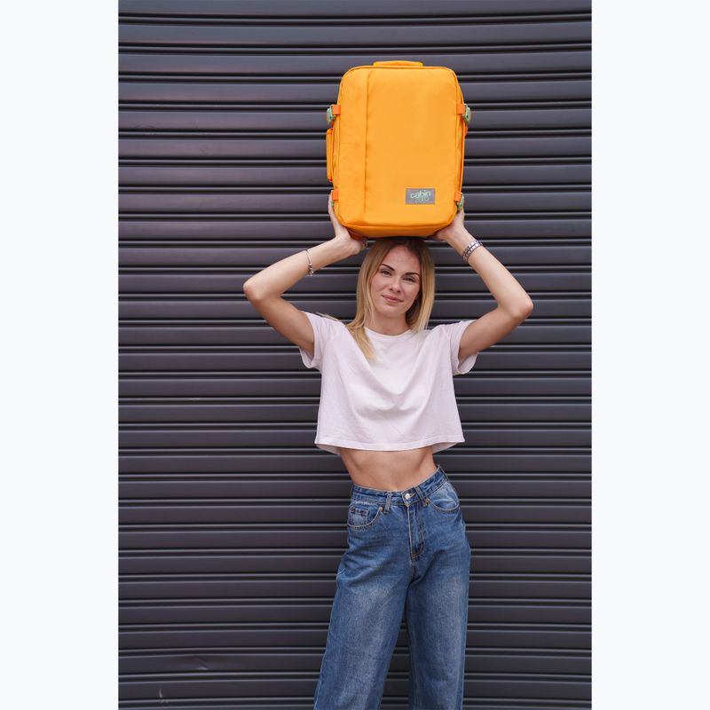 Turistický batoh CabinZero Classic 28 l 13