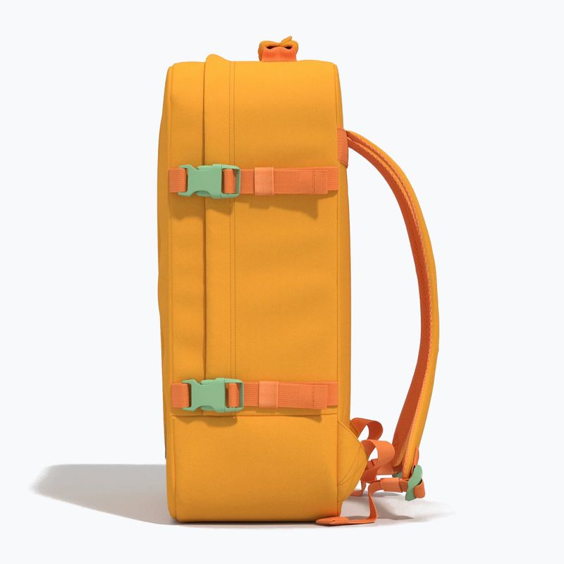 Turistický batoh CabinZero Classic 44 l honeycomb 6