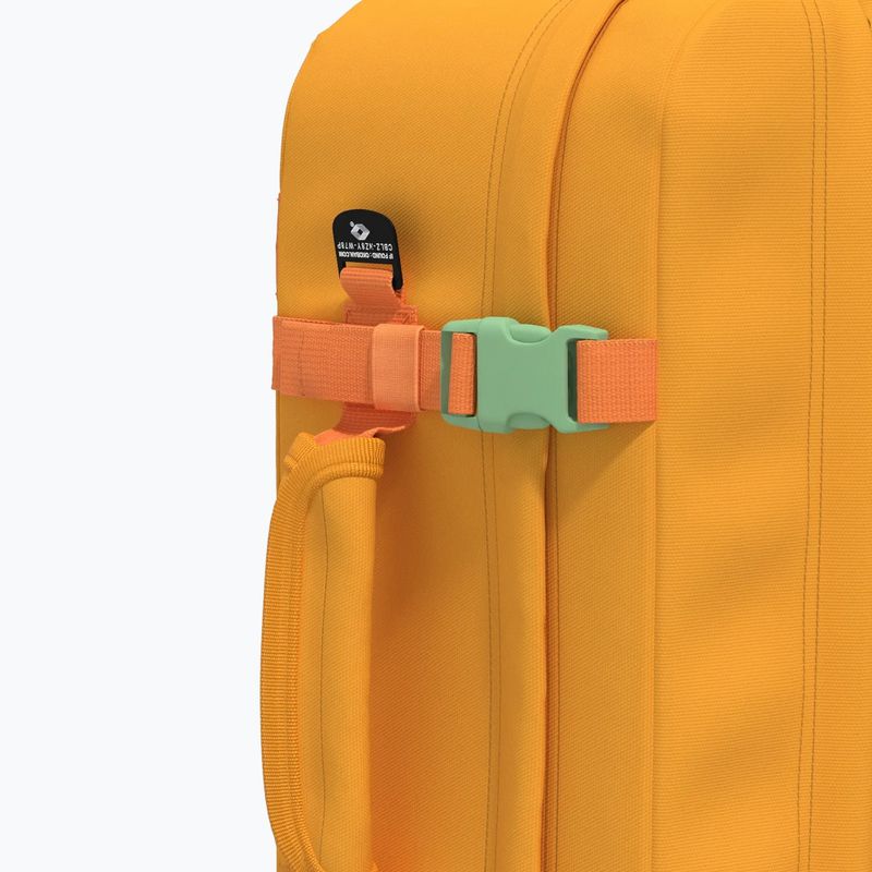 Turistický batoh CabinZero Classic 44 l honeycomb 10