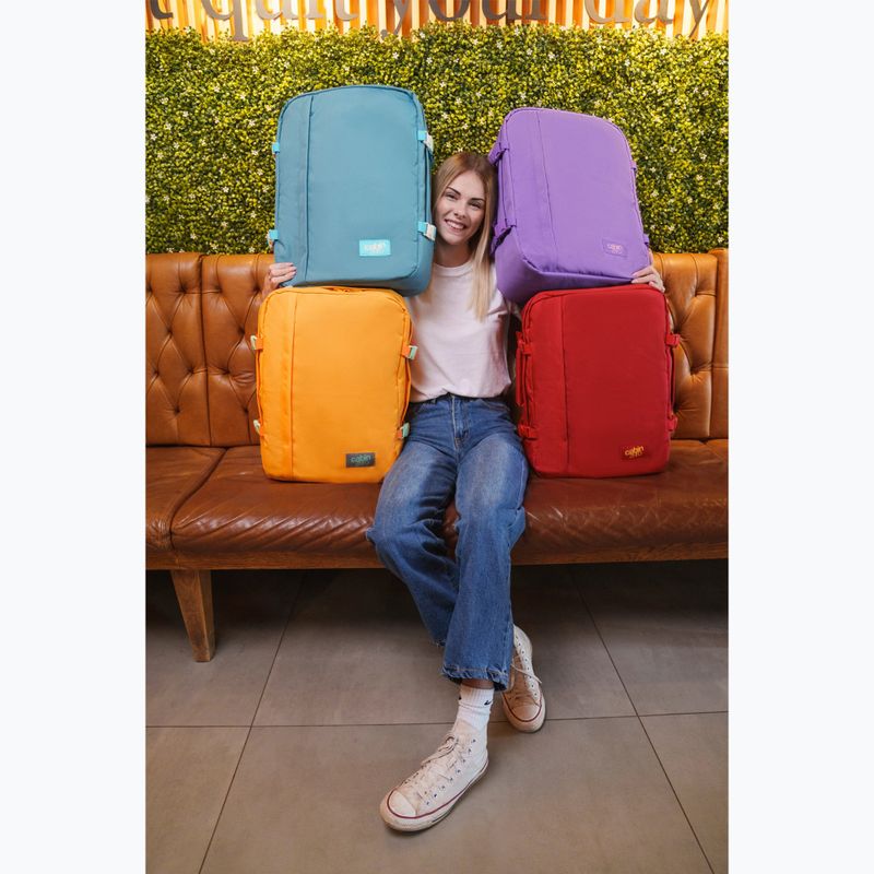 Turistický batoh CabinZero Classic 44 l honeycomb 13