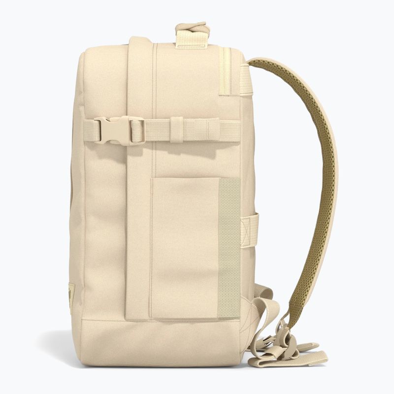 Turistický batoh CabinZero Classic Tech 28 l shell white 6