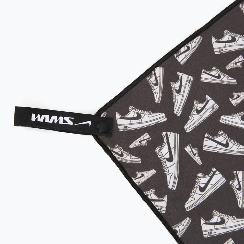 Rýchloschnúci uterák Nike Quick Dry Swim jet black 2