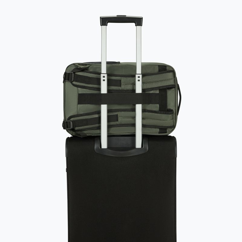 American Tourister Urban Track 24 l tmavý khaki batoh 10