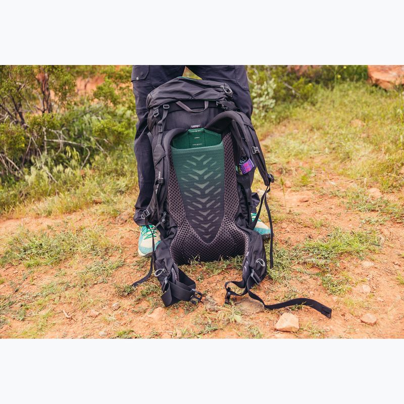 Dámsky turistický plecniak Mammut Lithium 15 l blood red/black 5