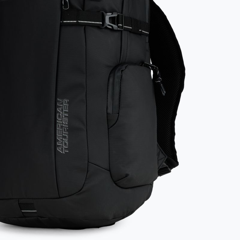 American Tourister Upventure batoh 32 l čierny 9