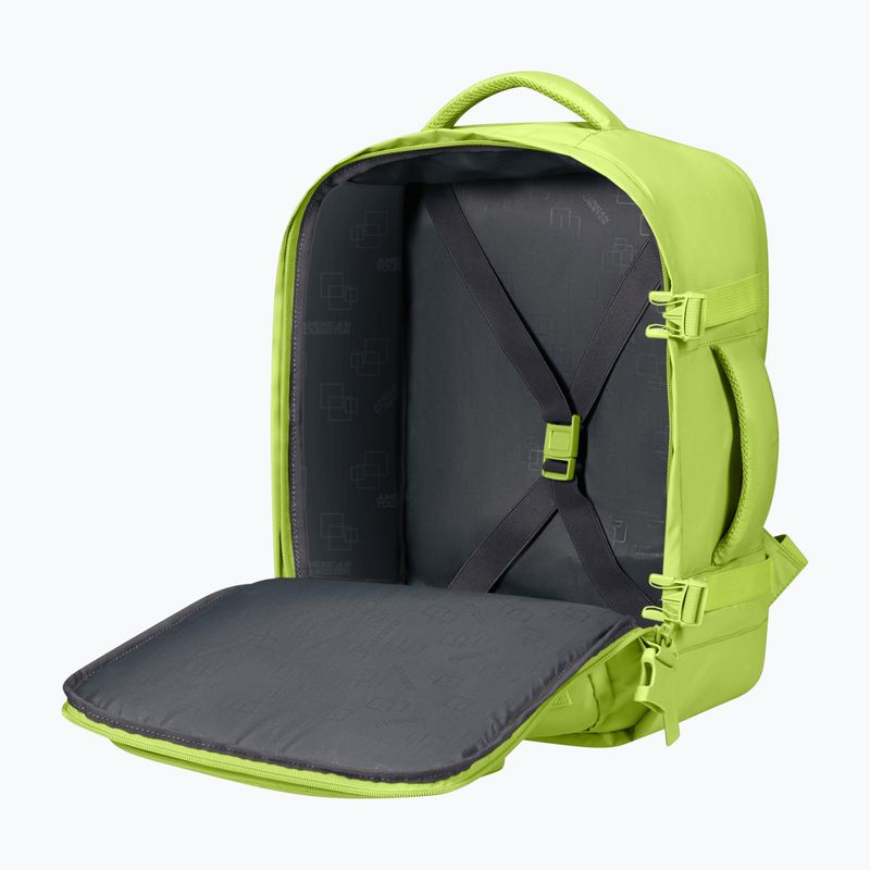 Mestský batoh American Tourister Take2Cabin Casual MS Puff 26,5 l hyper lime 5