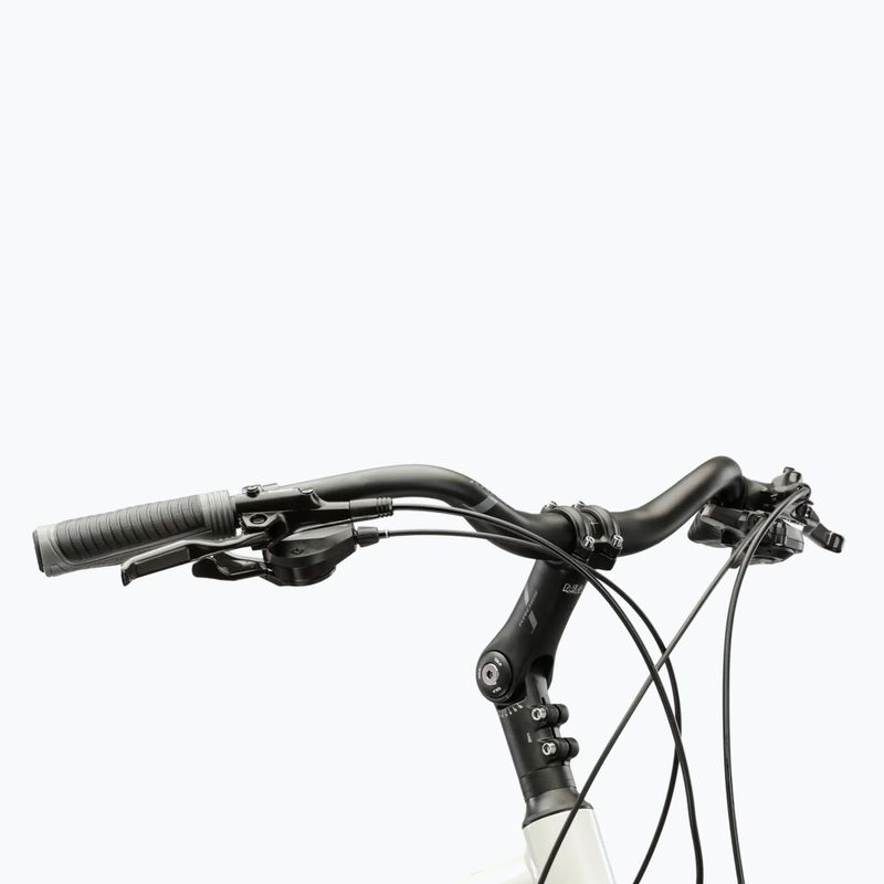 Pánsky trekingový bicykel KROSS Trans 5.0 grey/navy/gloss 4