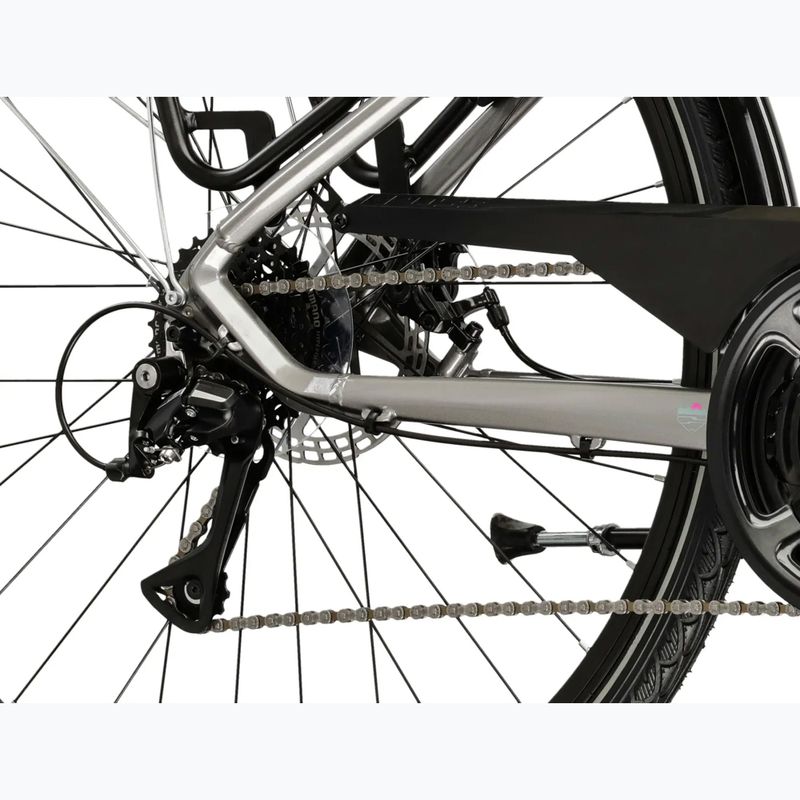 Dámsky trekingový bicykel KROSS Trans 3.0 In silver/gray/gloss 8