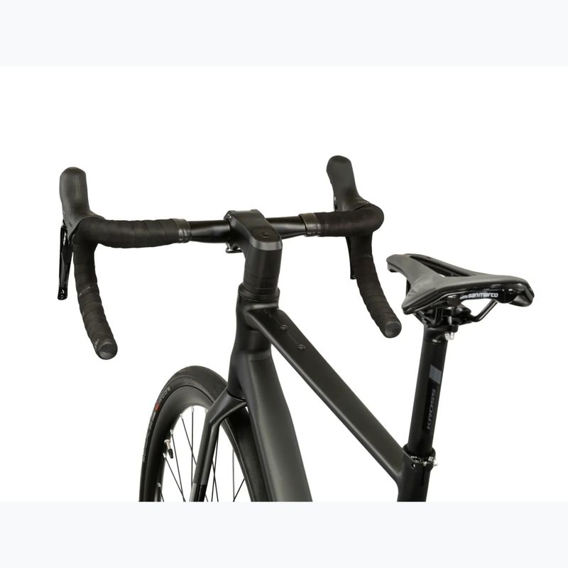 Cestný bicykel KROSS Alta 4.0 black/graphite/matte 4