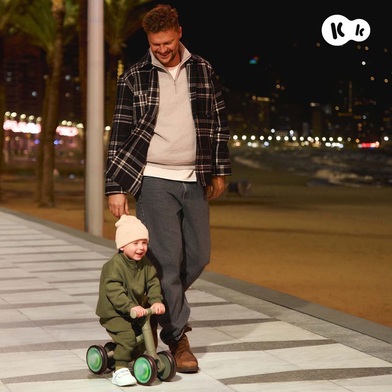 Odrážadlo Kinderkraft Cutie Flash green 8