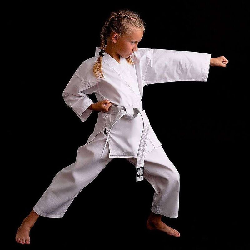 Karategi s pásom pre deti DBX BUSHIDO ARK-312 biele 14