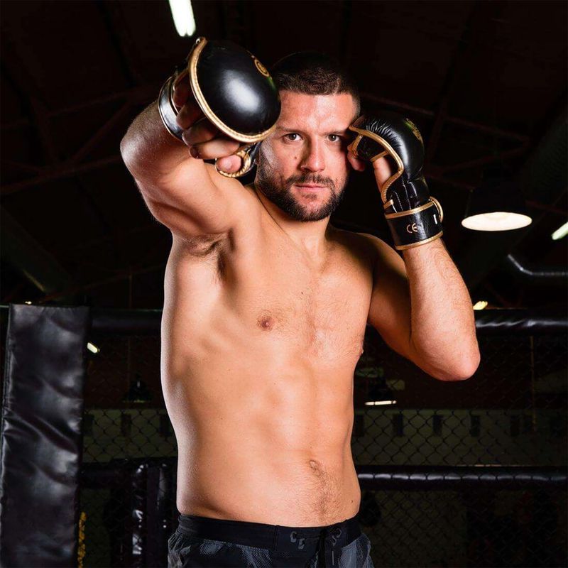 Bushido black Arm-2011D-M sparing rukavice pre tréning MMA 16