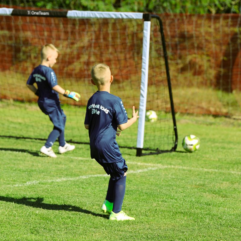 OneTeam One futbalová bránka 300 x 200 cm pozinkovaná oceľ biela/čierna 9