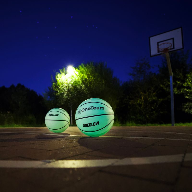 Basketbalová lopta  OneTeam basketbal Luminiscenčná čierna 12