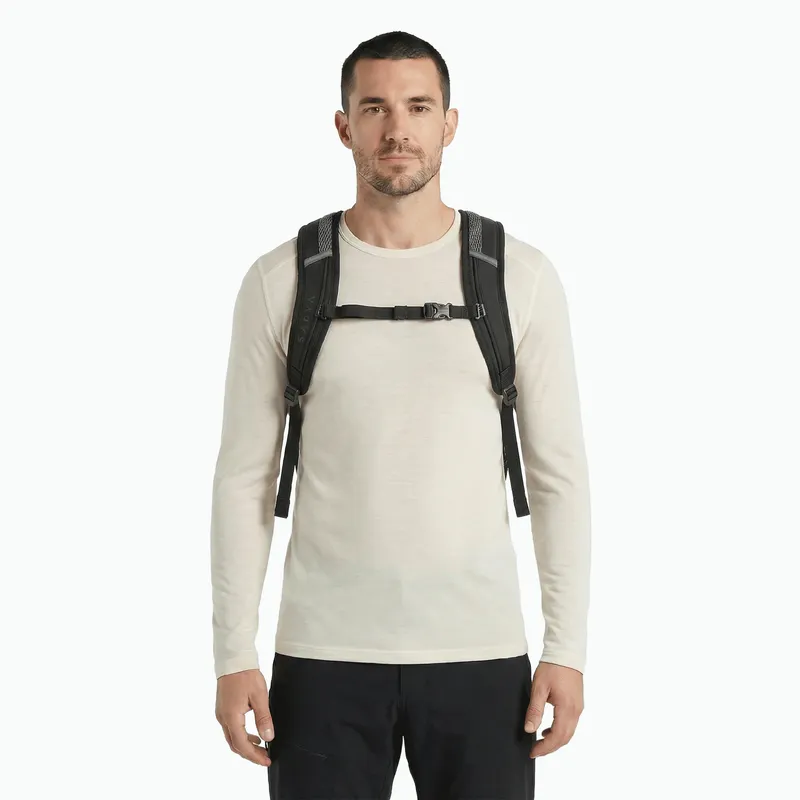 Turistický batoh KADVA anyWAY 25 l čierny 3