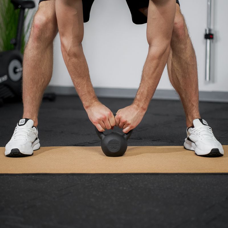 Liatinový kettlebell TREXO 6 kg black 4