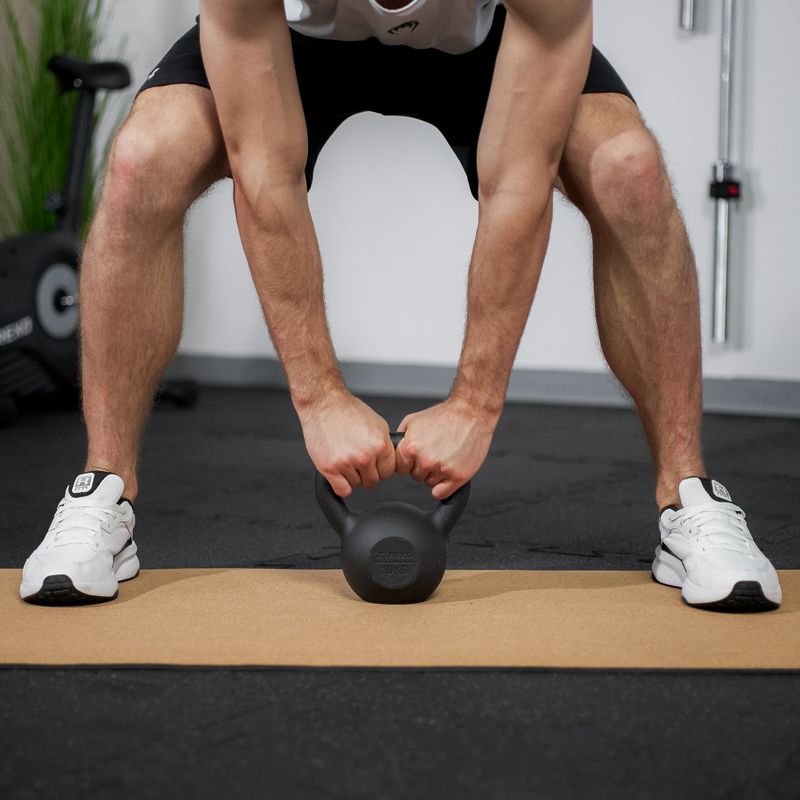 Liatinový kettlebell TREXO 10kg black 4