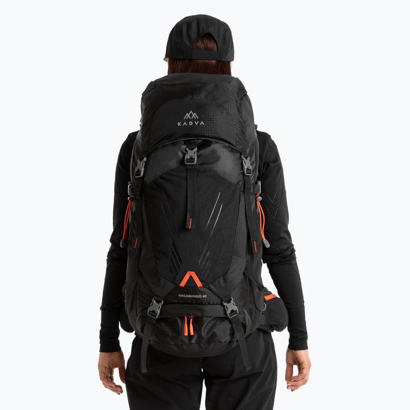 Trekkingový batoh KADVA Vagabundo 40 l čierny 22