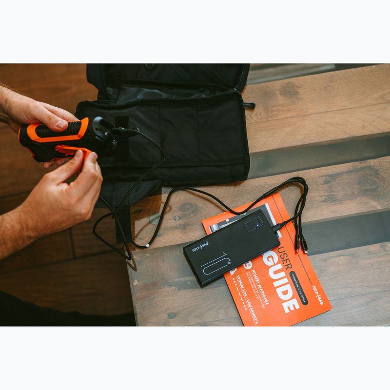 Vibračná platforma Tunturi Cardio Fit V20 22