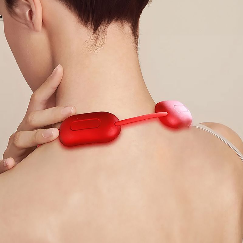 Masážny prístroj Media-Tech EMS Neck red 9