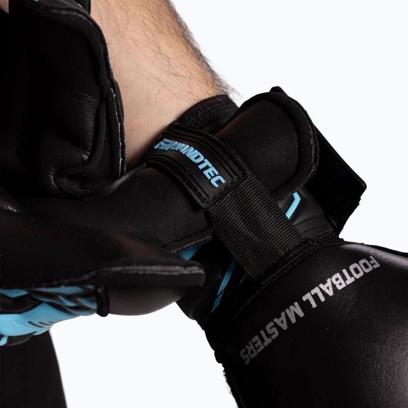 Brankárske rukavice Football Masters Invictus X Training black/blue 8