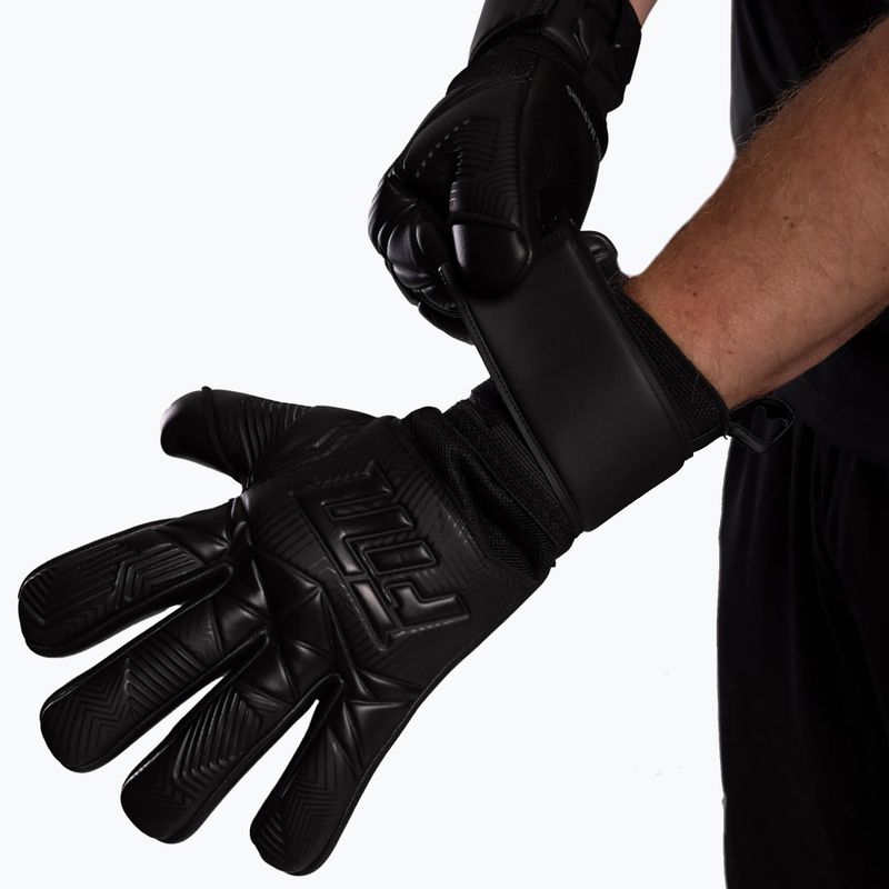 Brankárske rukavice Football Masters Varis X black 4