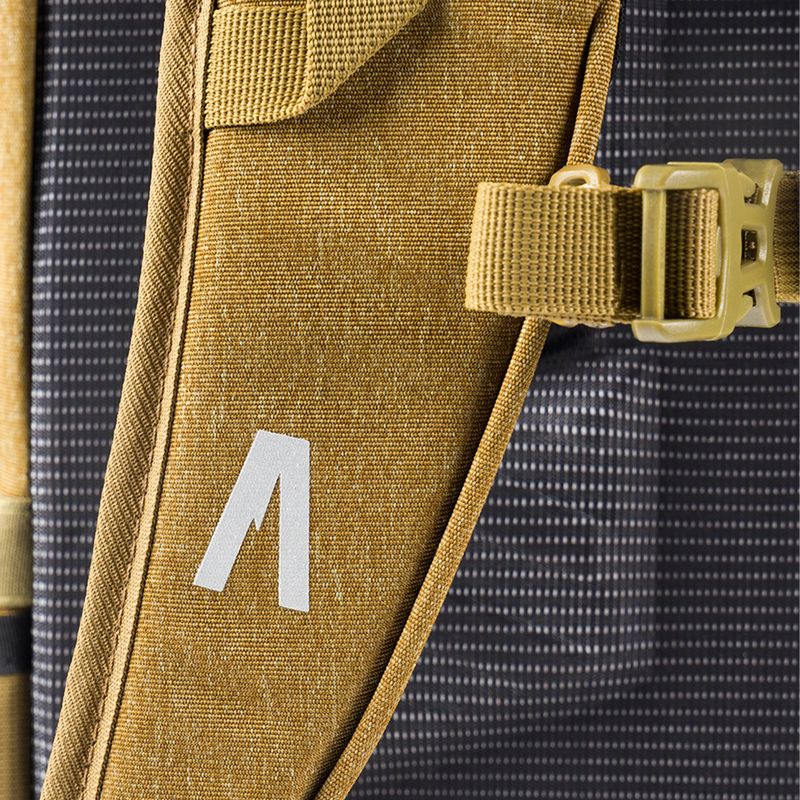 Alpinus Basel 25 mestský batoh hnedý TR43779 6
