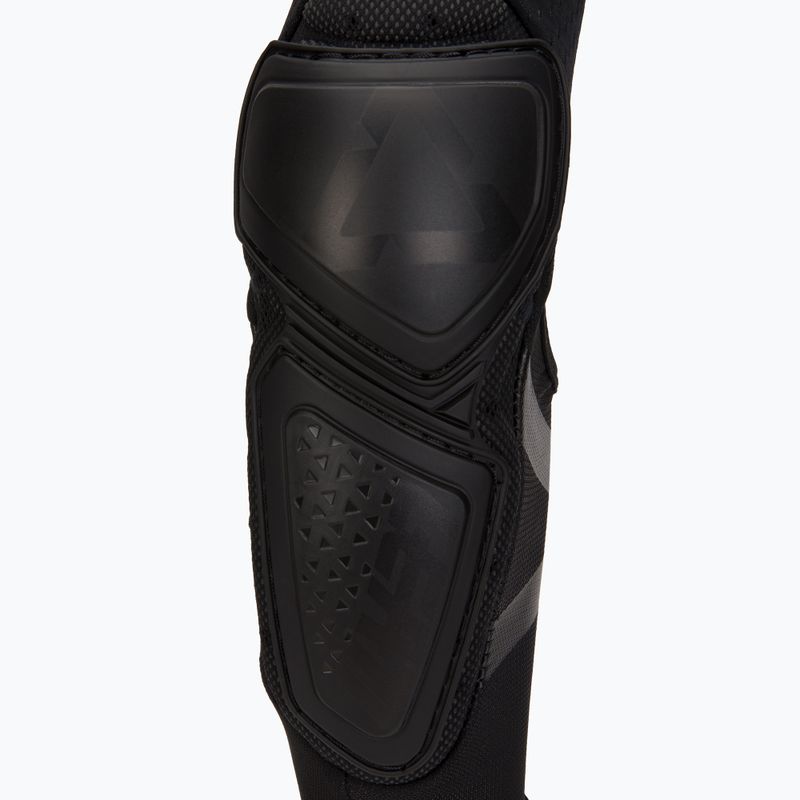 Chrániče lakťov Leatt Contour čierne 51921 4