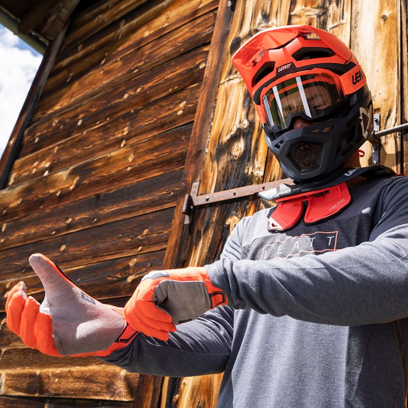 Cyklistická prilba Leatt MTB 4.0 Gravity V22 oranžová/čierna 1022070512 8