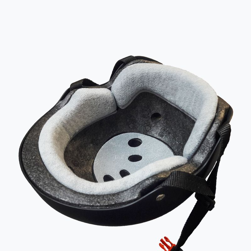 Prilba  Triple Eight The Certified Sweatsaver black matte 3