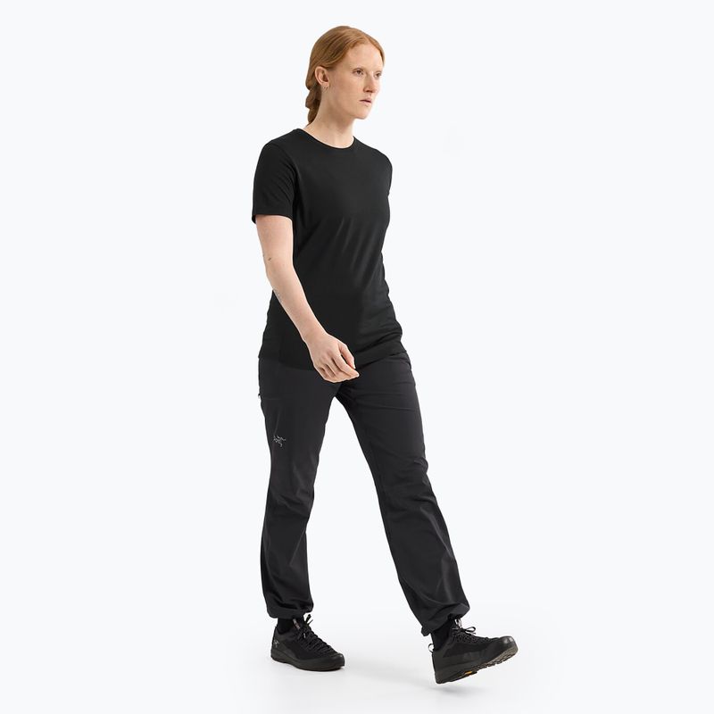 Dámske trekingové tričko Arcteryx Lana Crew black X000007443003 2