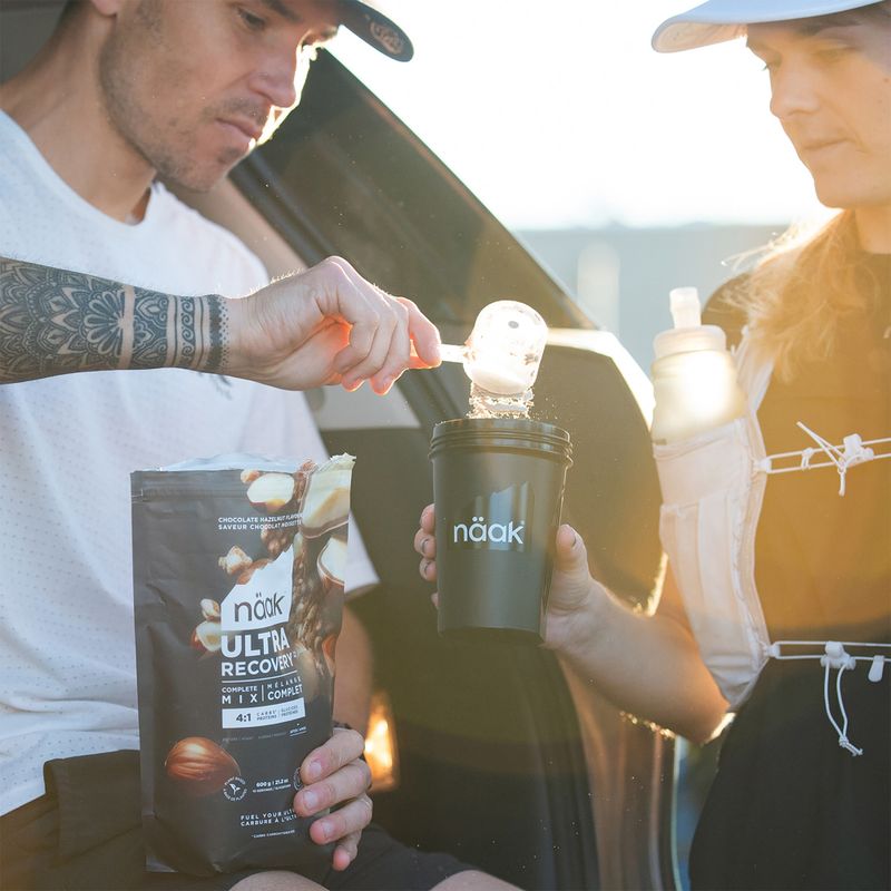 Regeneračný nápoj Näak Recovery Complete Mix 600 g chocolate hazelnut 7