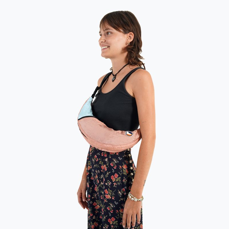 Taška cez rameno Ticket To The Moon Upcycled Sling bag peach/cloud 4