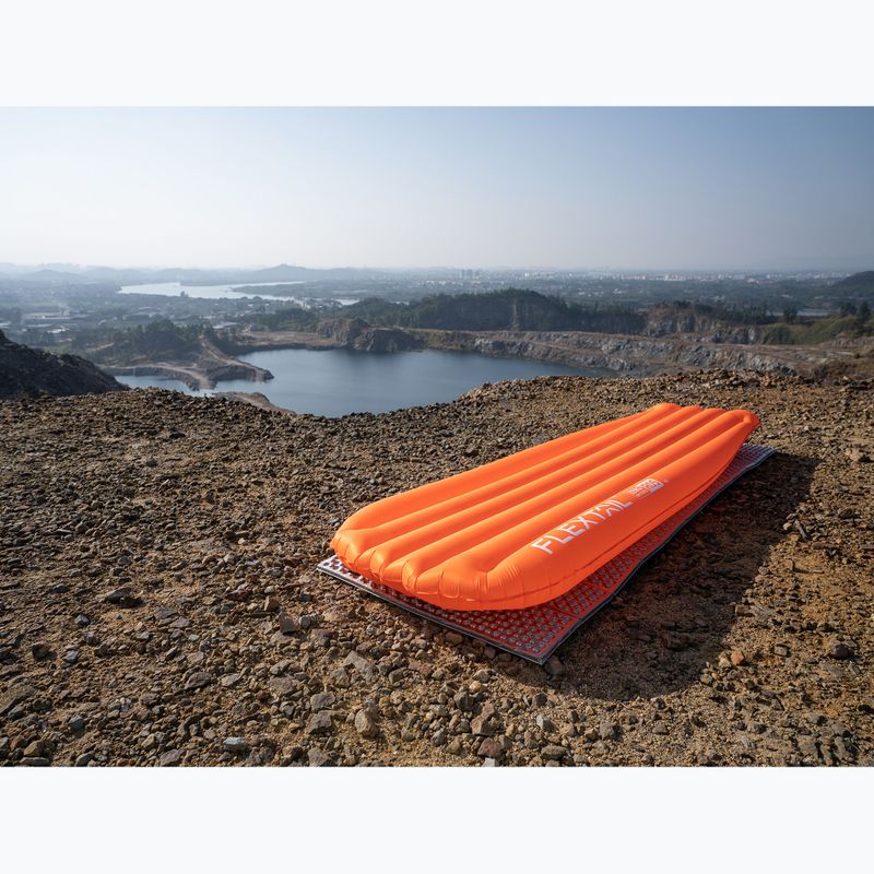 Nafukovací matrac Flextail Zero R05 Regular orange 14
