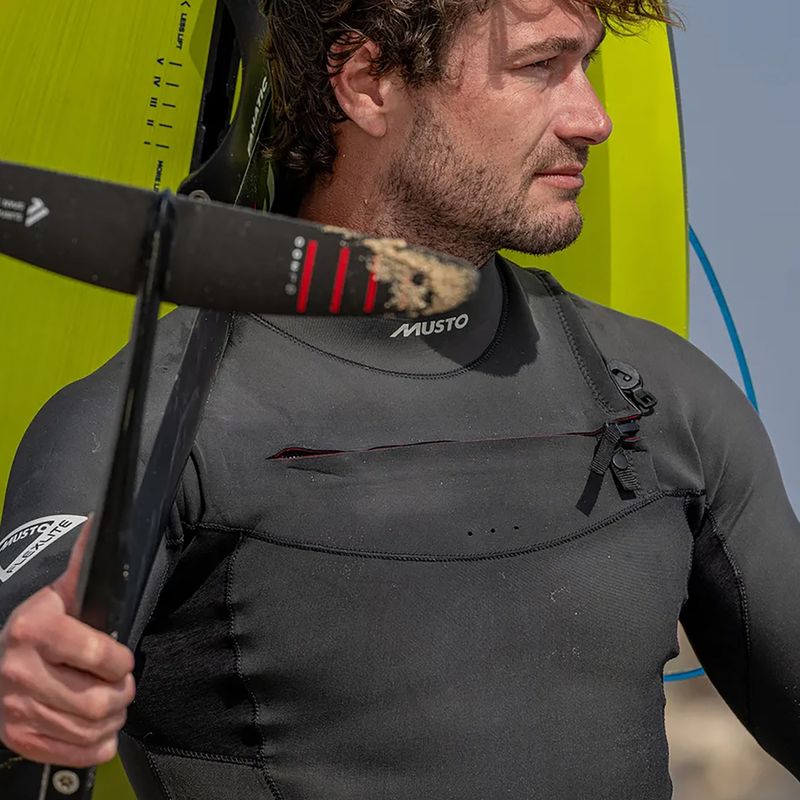 Pánsky plavecký neoprén Musto Flexlite Dynamic 3/2 mm Shorty dark grey 13