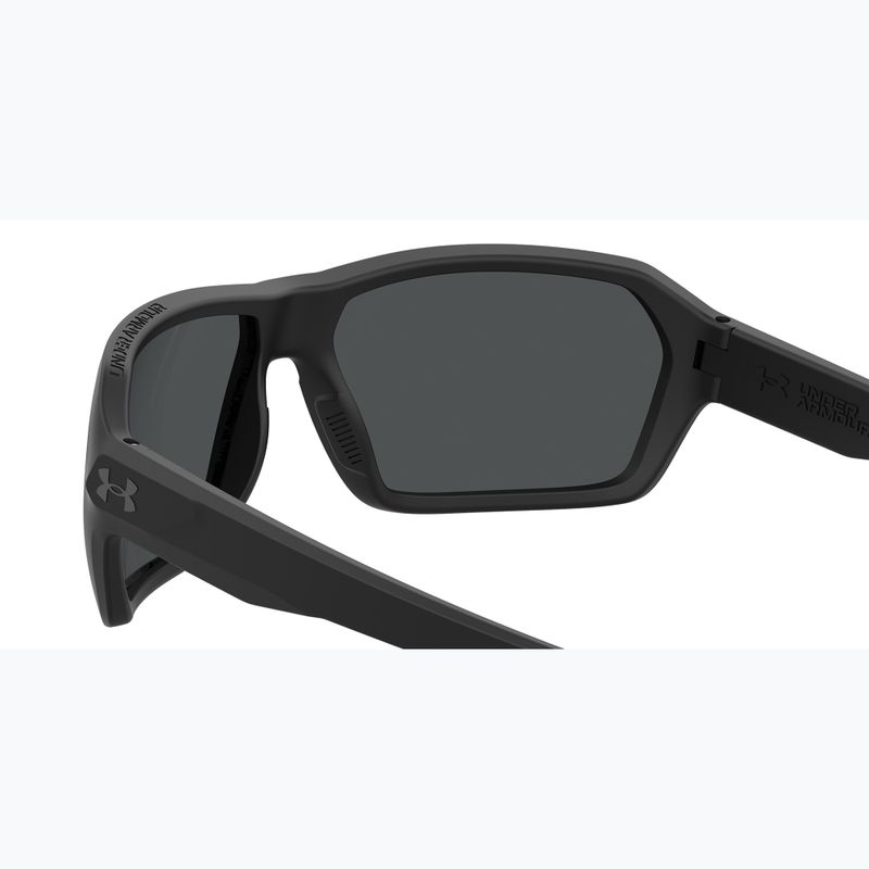 Pánske slnečné okuliare Under Armour Recon matte black/grey oleophobic 6