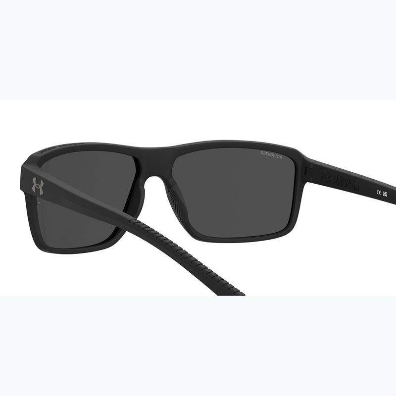 Pánske polarizačné slnečné okuliare Under Armour Kickoff S3 matte black/grey 6