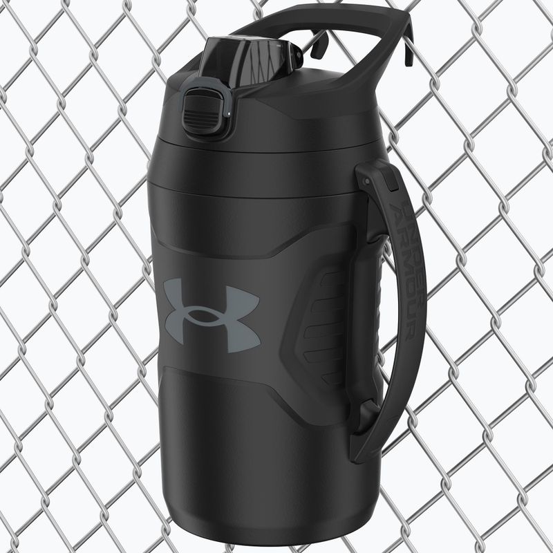 Fľaša na vodu Under Armour Playmarker 1900 ml black 8