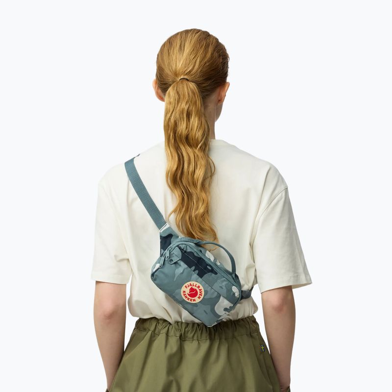 Ľadvinka Fjällräven Kanken Graphics Hip Pack nimbus blue/hidden animals 5
